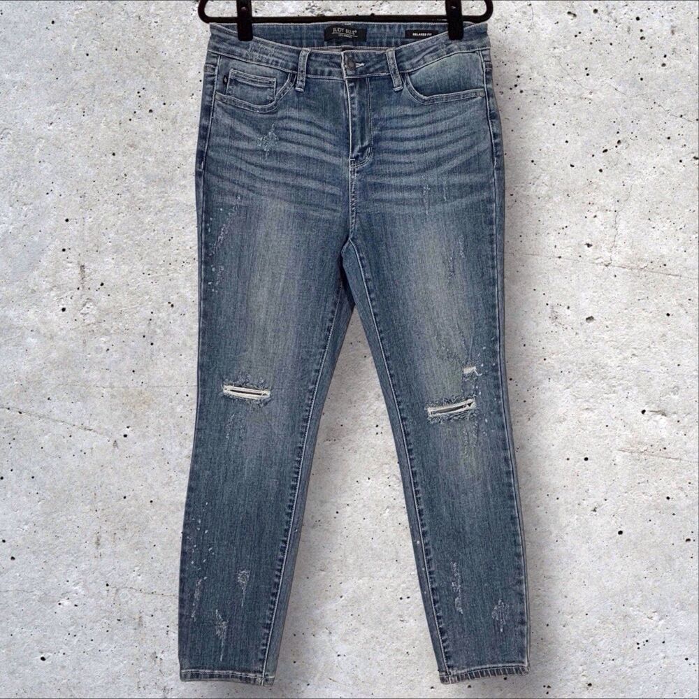 Judy Blue Relaxed Fit Ankle Jeans Womens Size 32 32x27 Distressed JB8273 Comfort